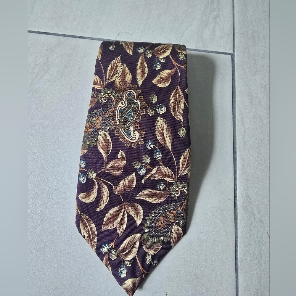Vintage Purple and Gold Classic Tie - Picture 6 of 7